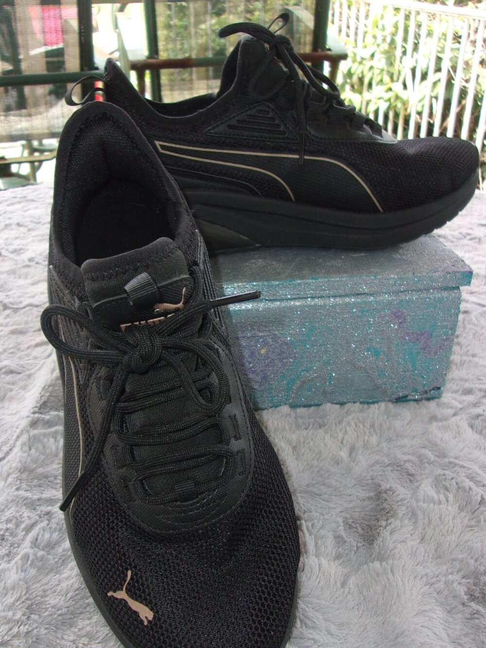 S-235 WOMENS PUMA AMPLIFIER SNEAKERS #399447-12